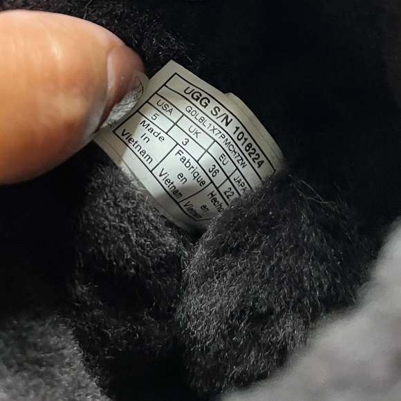 UGG Classic Tall Boots - Picture 5 of 6